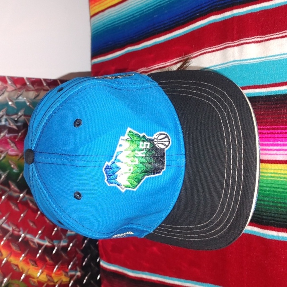 NBA Milwaukee Bucks basketball SGA Jrue Holiday City Edition Hat 12 21 Rare